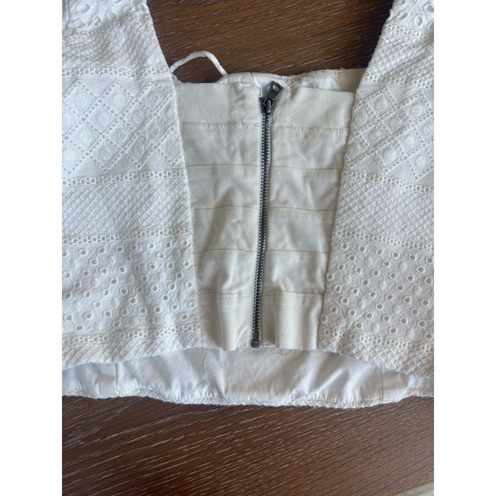 Alice + Olivia White Eyelet Lace Crop Top Puff Sleeve Lace-Up Blouse M 6-10 - Picture 8 of 9